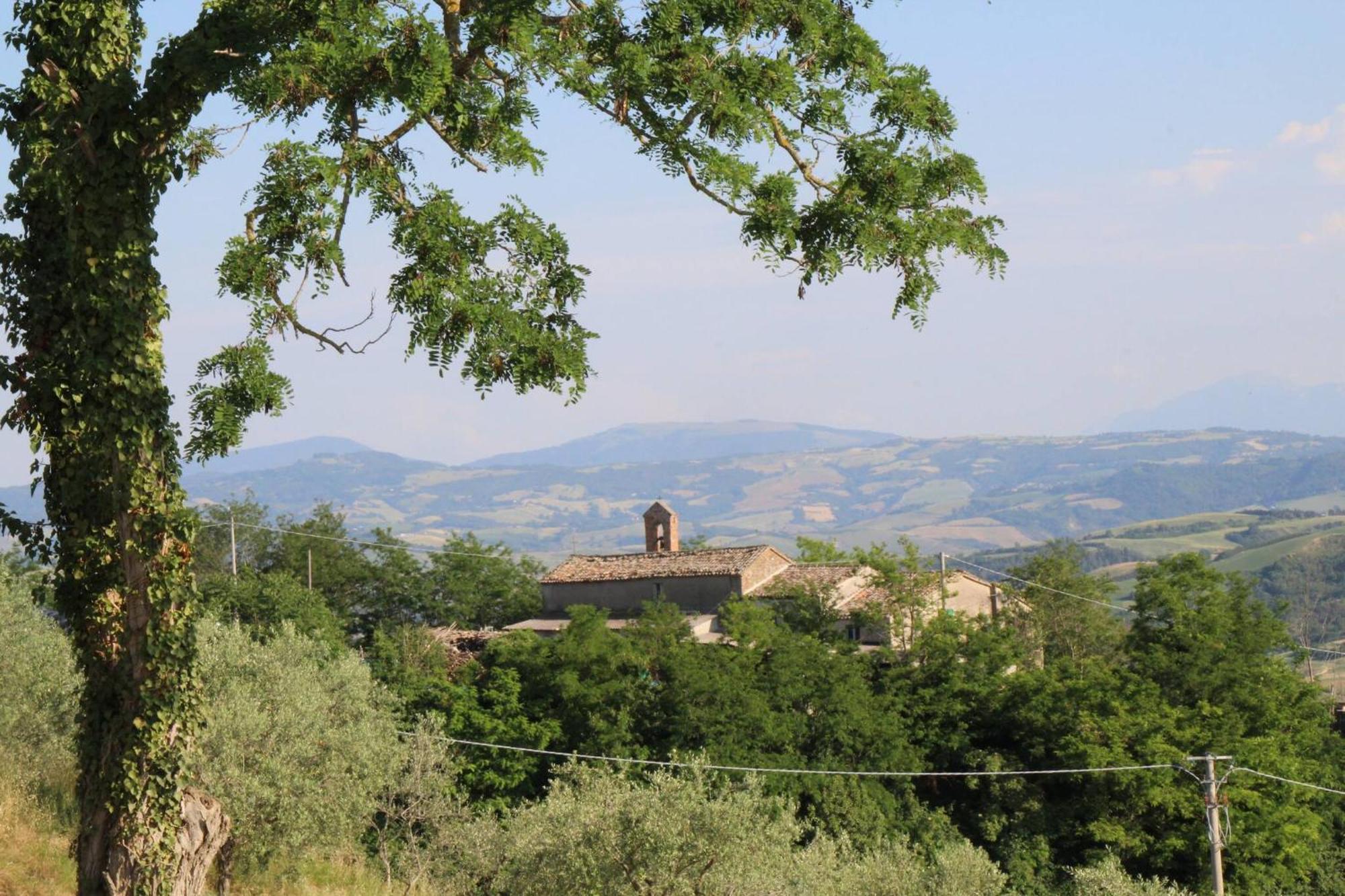 Villa Borgo Calbianco - Private House With Pool & Airco à Cerreto Castello Extérieur photo